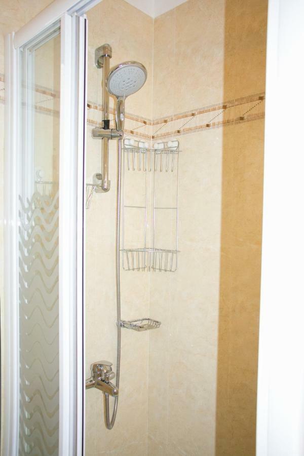 Charming Apartment Near Athens Center And The Sea Экстерьер фото
