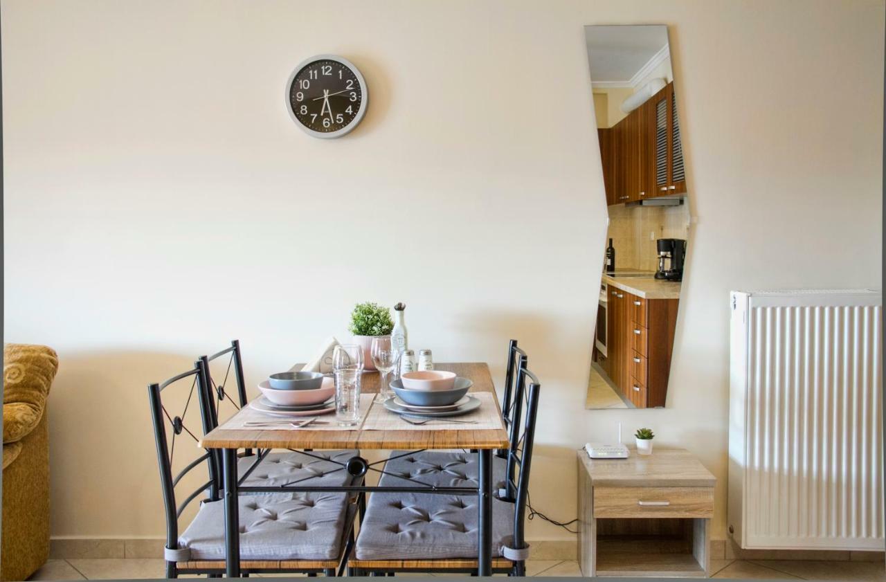 Charming Apartment Near Athens Center And The Sea Экстерьер фото